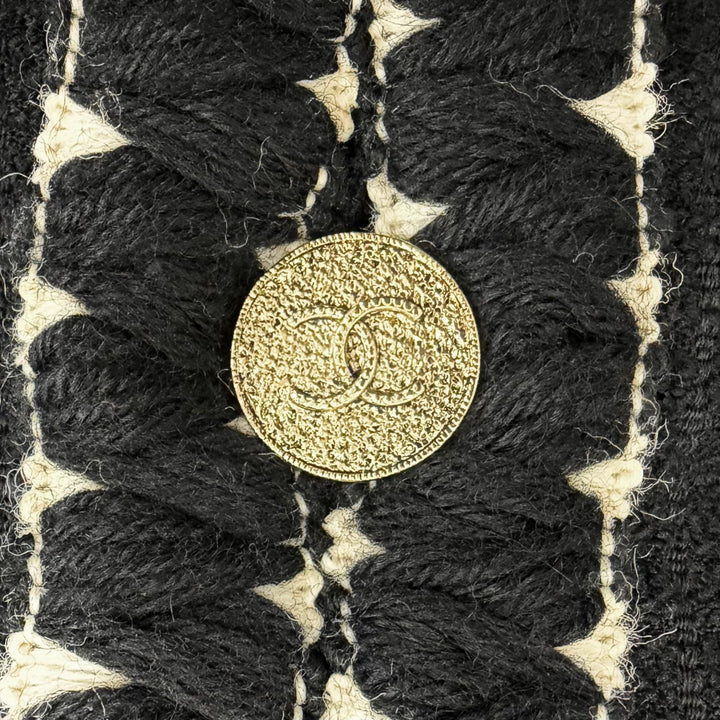 Excellent CHANEL coat COCO Mark gold button Gripoa print tweed wool 38 91A 21625