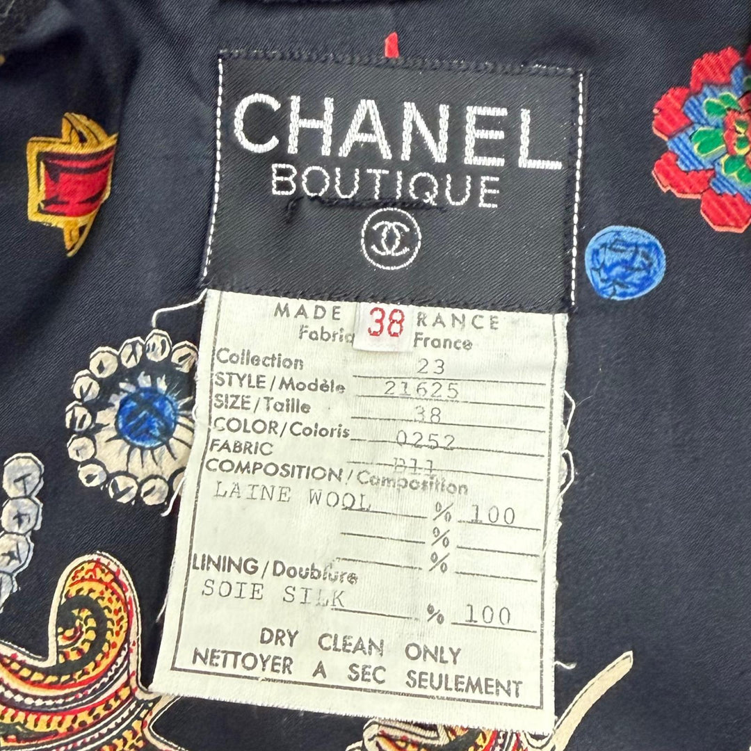 Excellent CHANEL coat COCO Mark gold button Gripoa print tweed wool 38 91A 21625
