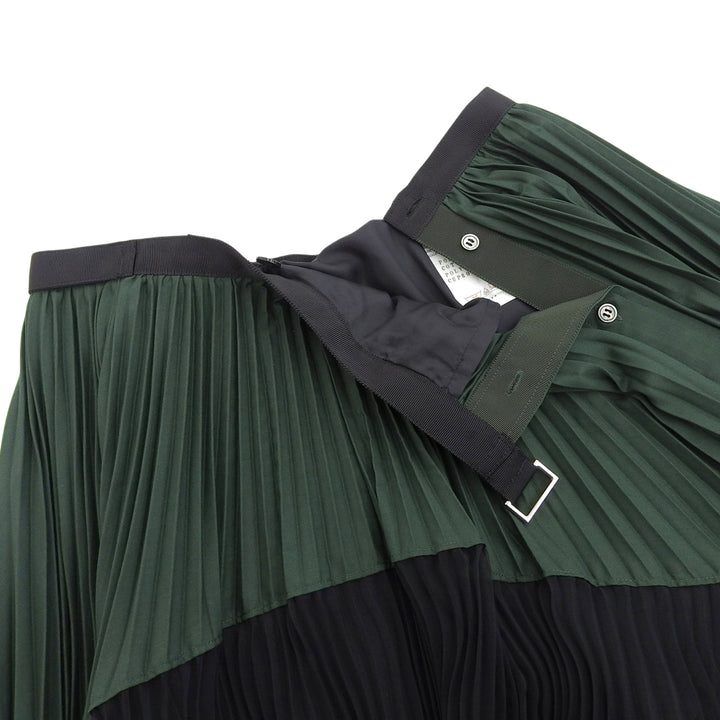 Excellent Sacai skirt Two-tone asymmetrical pleated flare green 0 20-04888