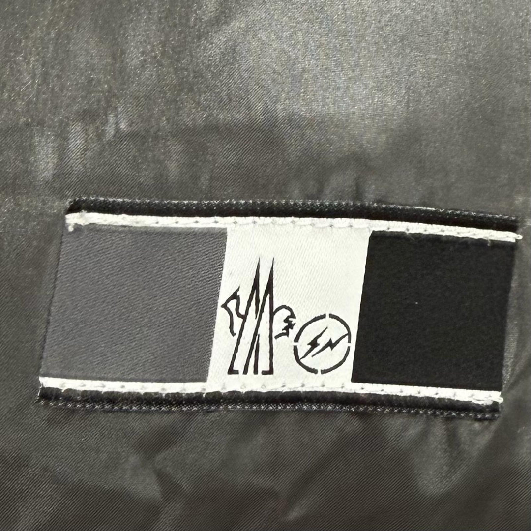 Very Good MONCLER GENIUS 7 MONCLER FRAGMENT HIROSHI FUJIWARA Down jacket