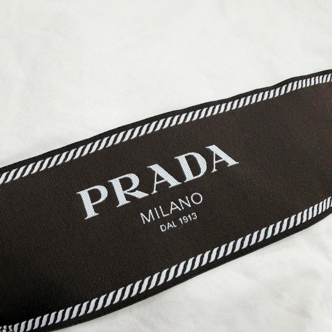 Excellent PRADA Best Triangle Logo Pullover white cotton mens M SGC352