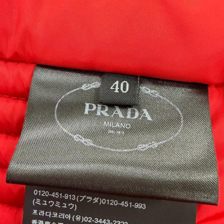 Great PRADA Down jacket Triangle with logo, hooded, short length Red 40 29X544