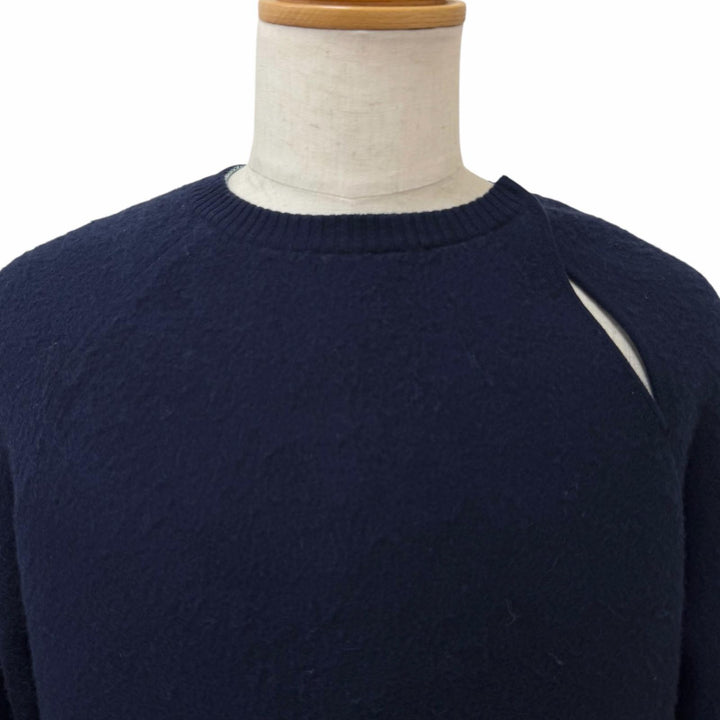 Pristine FENDI sweater FF logo patch brushed fabric long-sleeved knit