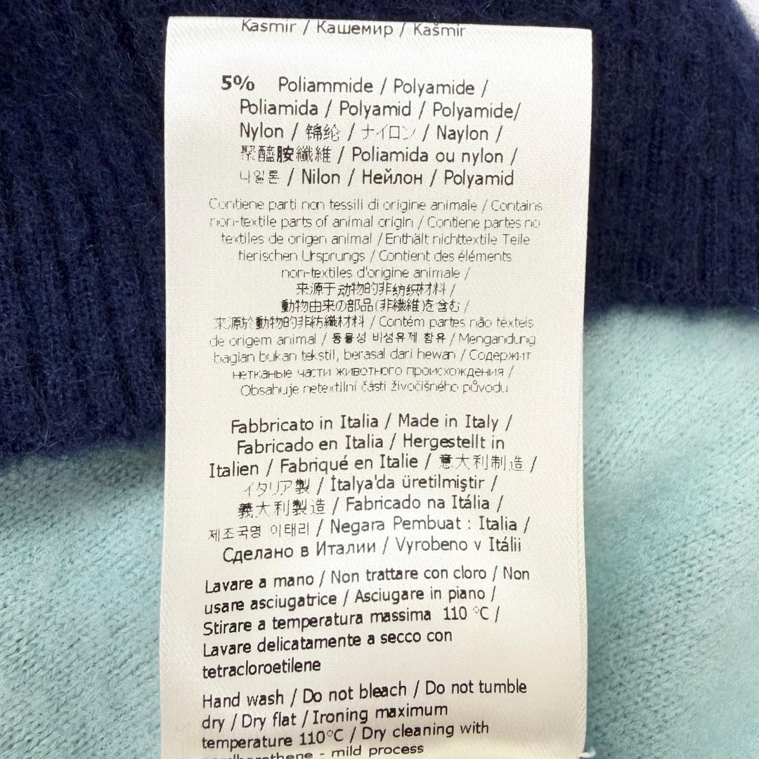 Pristine FENDI sweater FF logo patch brushed fabric long-sleeved knit