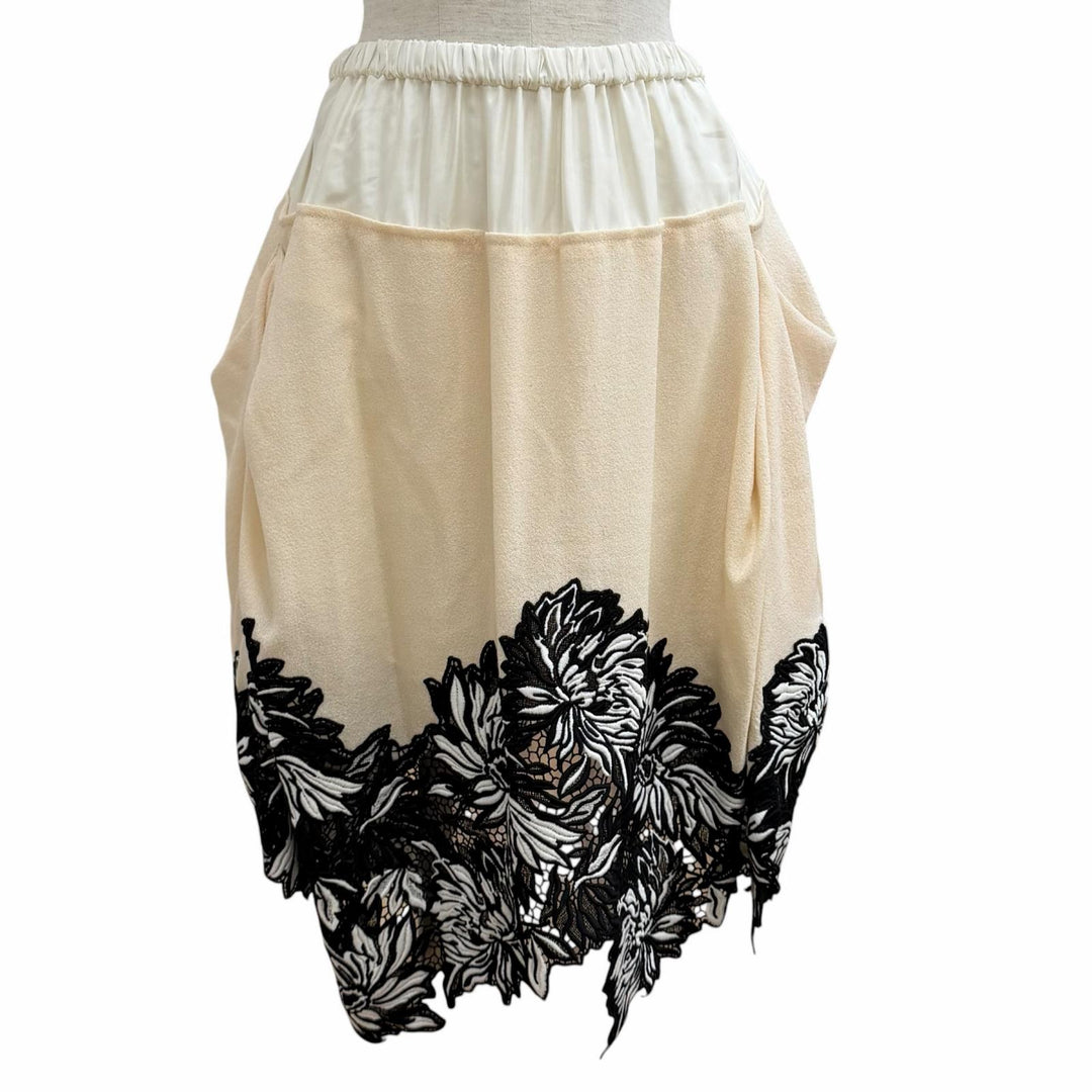 Pristine LOUIS VUITTON flare skirt Floral lace hem Multi wool Women 34