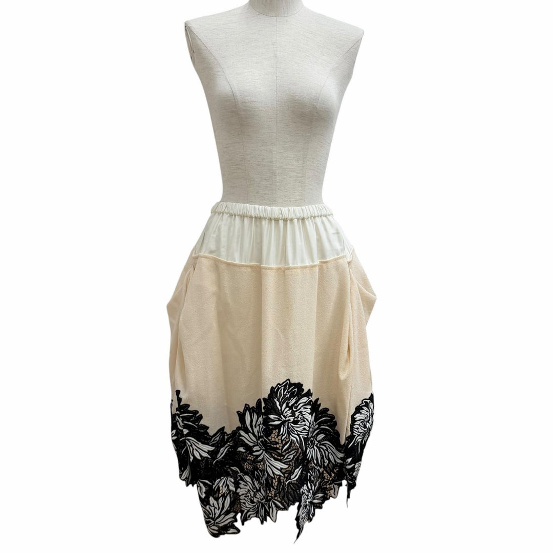 Pristine LOUIS VUITTON flare skirt Floral lace hem Multi wool Women 34