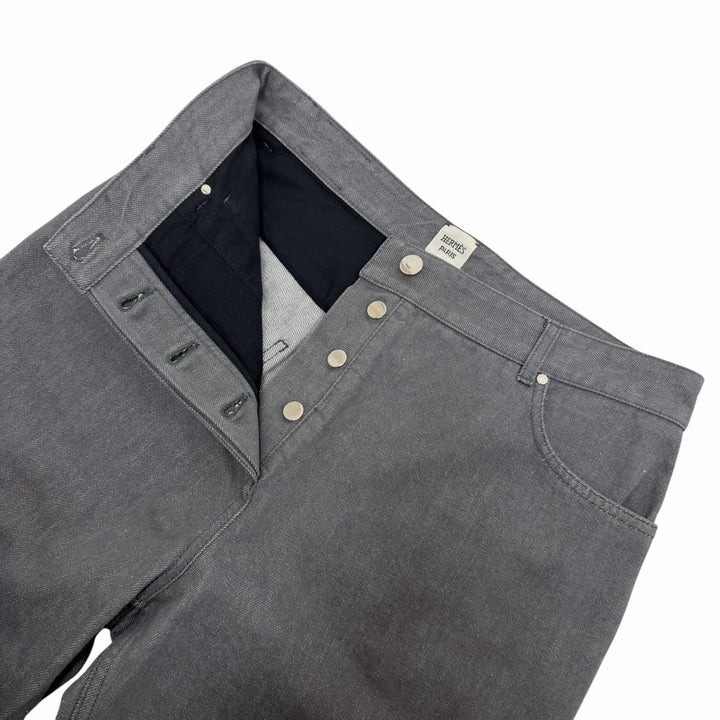 Excellent HERMES Denim pants Serie buttons, logo leather, button fly. gray 42