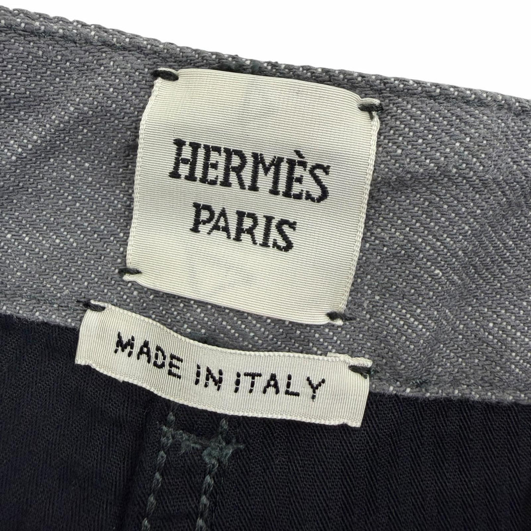 Excellent HERMES Denim pants Serie buttons, logo leather, button fly. gray 42