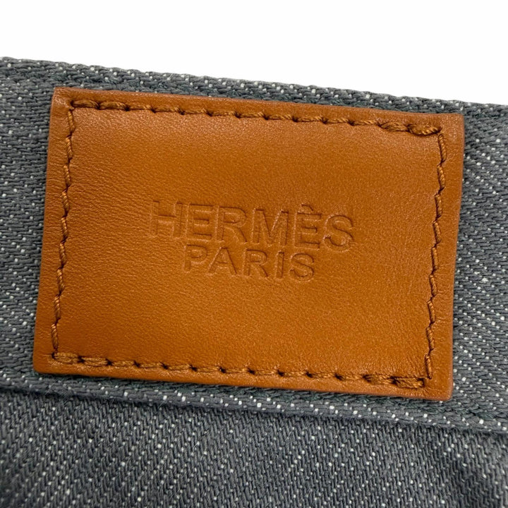 Excellent HERMES Denim pants Serie buttons, logo leather, button fly. gray 42