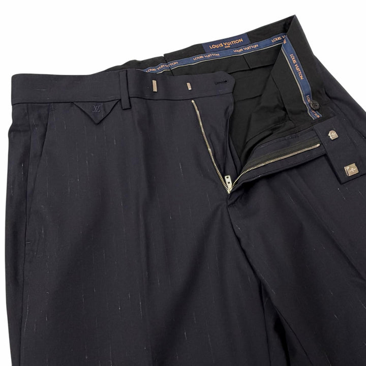 Pristine LOUIS VUITTON slacks Navy wool mens 52