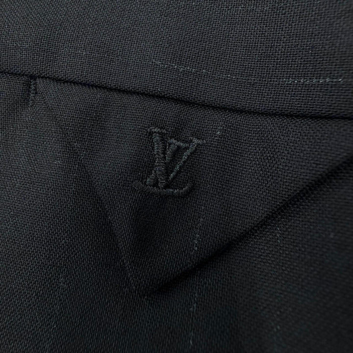 Pristine LOUIS VUITTON slacks Navy wool mens 52