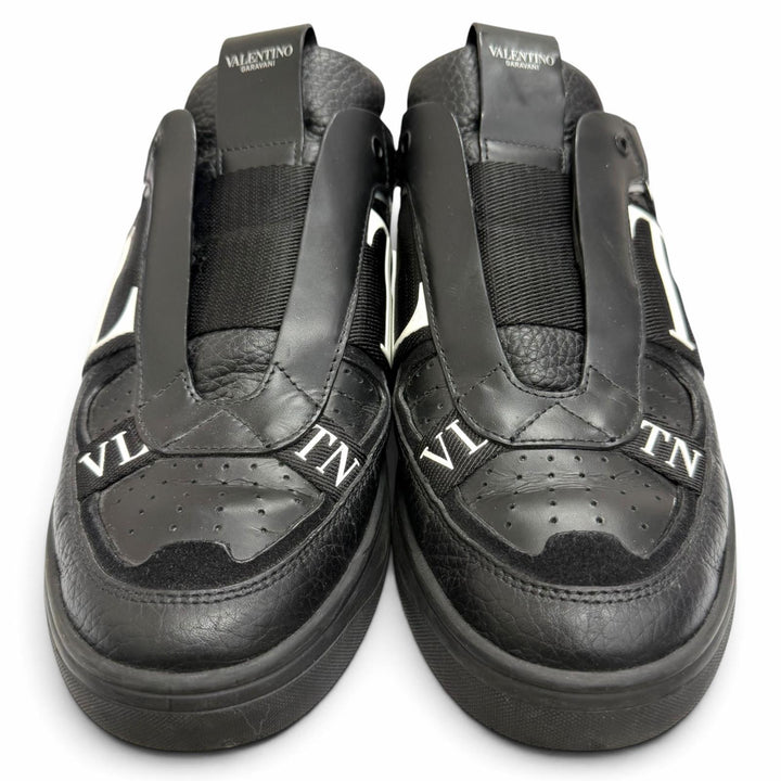 Discounted Great Valentino Garavani Low cut sneakers VLTN logo slip-on shoes black