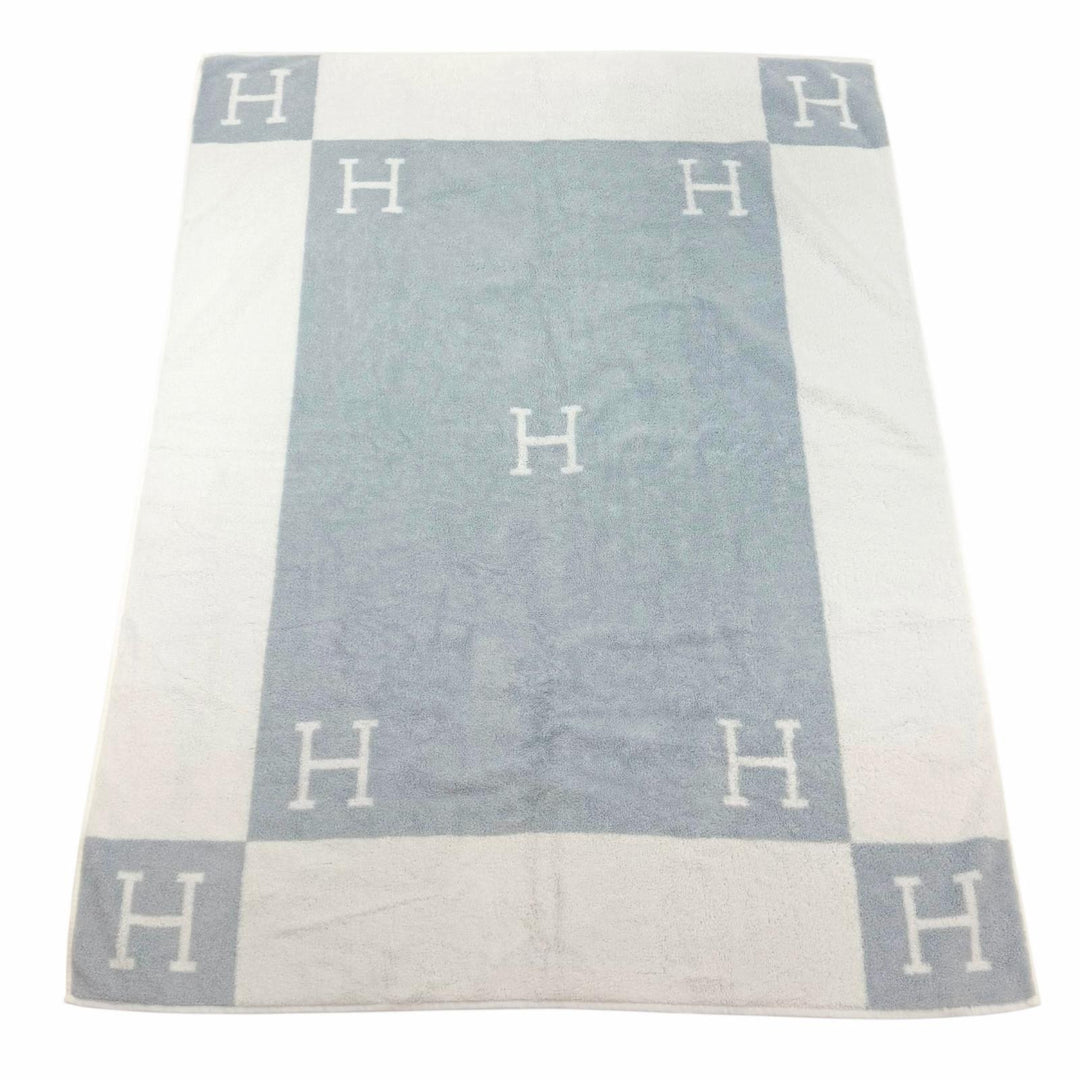 Pristine HERMES towel Avalon H pattern, around 90 x 47.2"" bath towel cotton