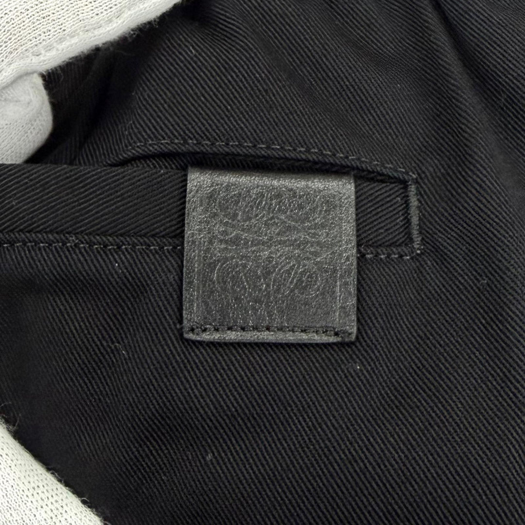 Great LOEWE Pants Anagram leather patch, wrap-style design, cropped. black XS