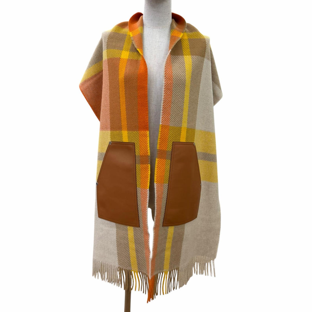 Excellent HERMES Scarf Tartan pocket cuir appliqué Leather pocket fringe large
