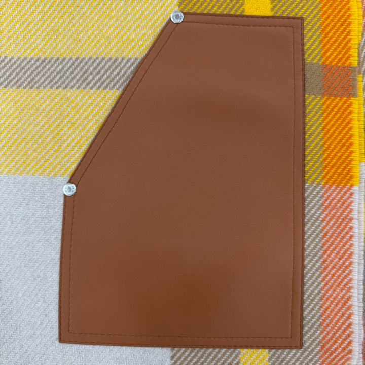 Excellent HERMES Scarf Tartan pocket cuir appliqué Leather pocket fringe large