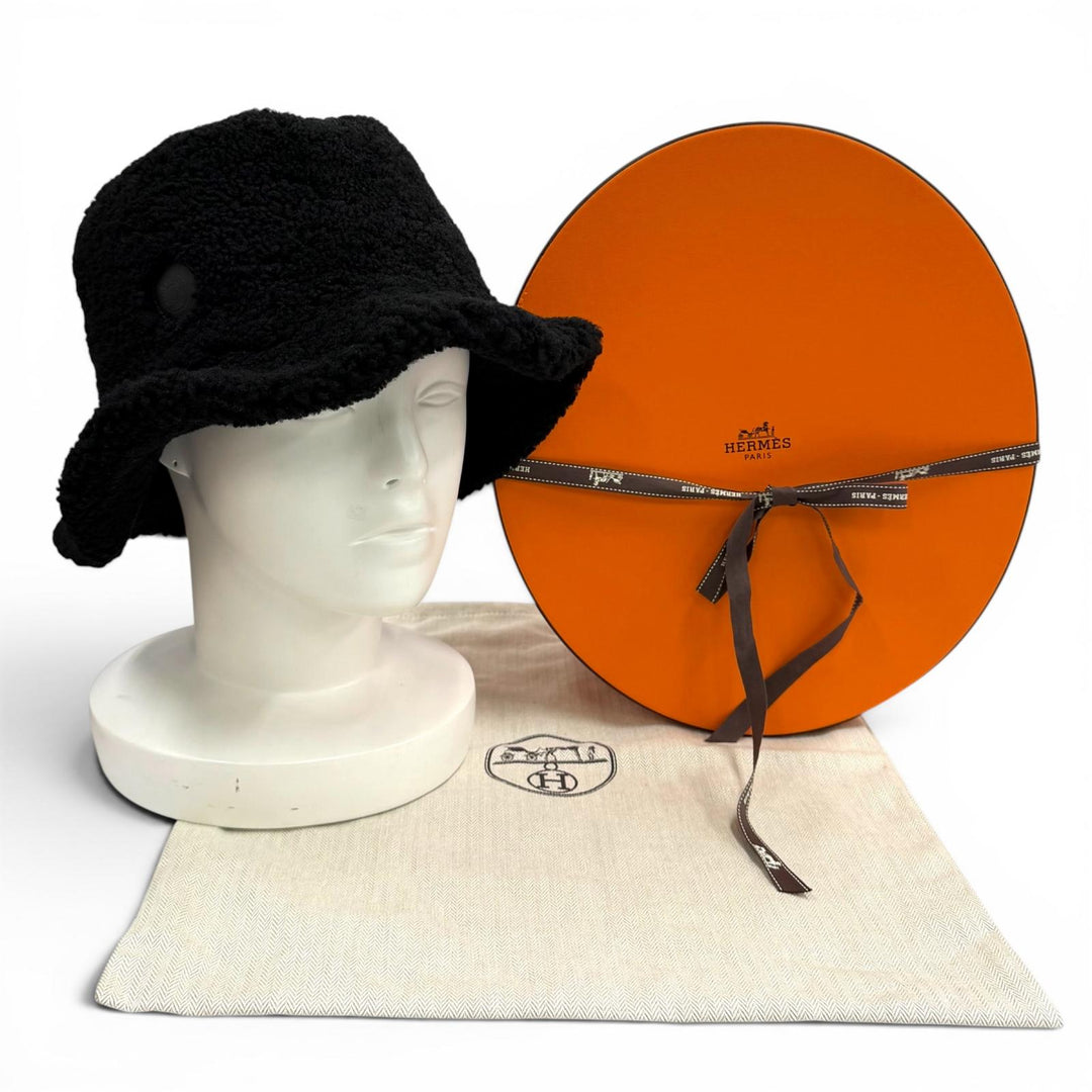 Excellent HERMES hat Fauve Crude Cell Patch Merino Mouton Bucket black 57
