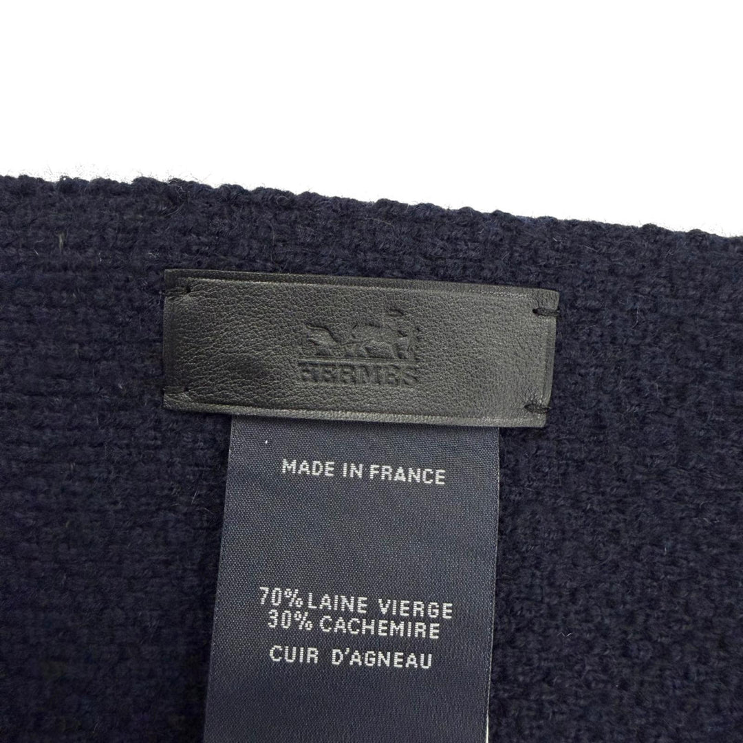 Excellent HERMES shawl H-logo button, leather trim, large poncho Navy wool Women