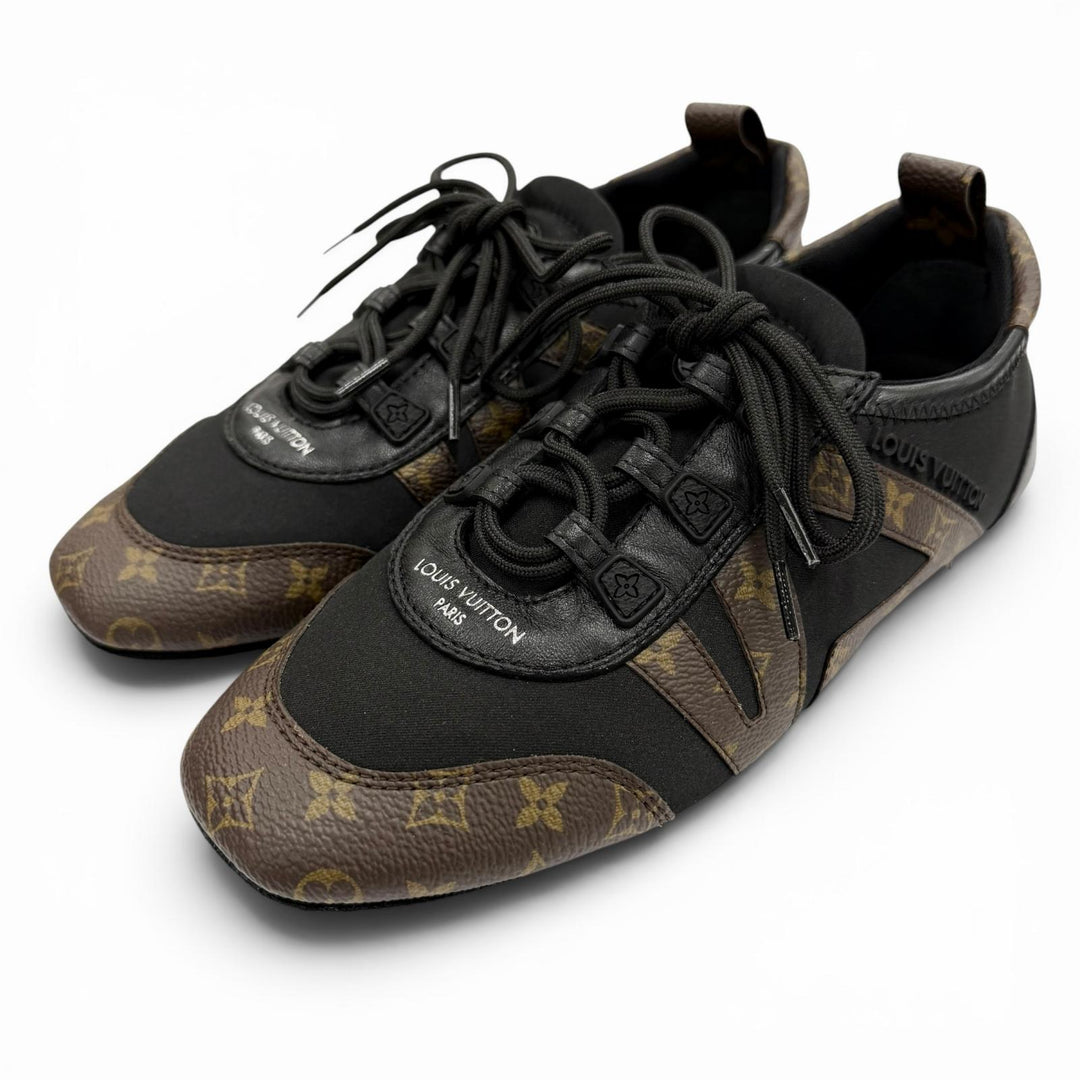 Excellent LOUIS VUITTON Low cut sneakers LV Sneakers Carina Monogram canvas 35