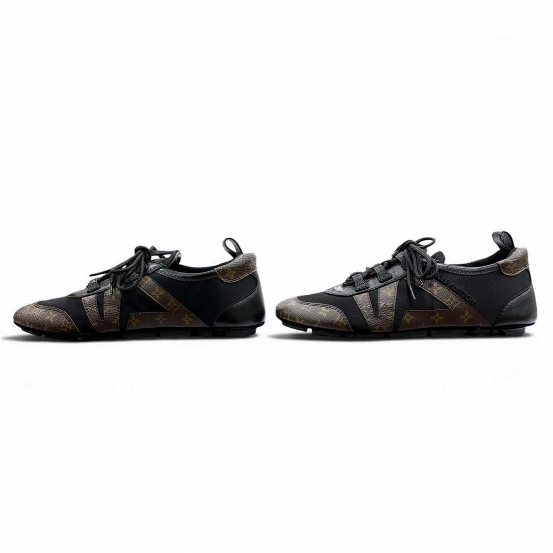Excellent LOUIS VUITTON Low cut sneakers LV Sneakers Carina Monogram canvas 35