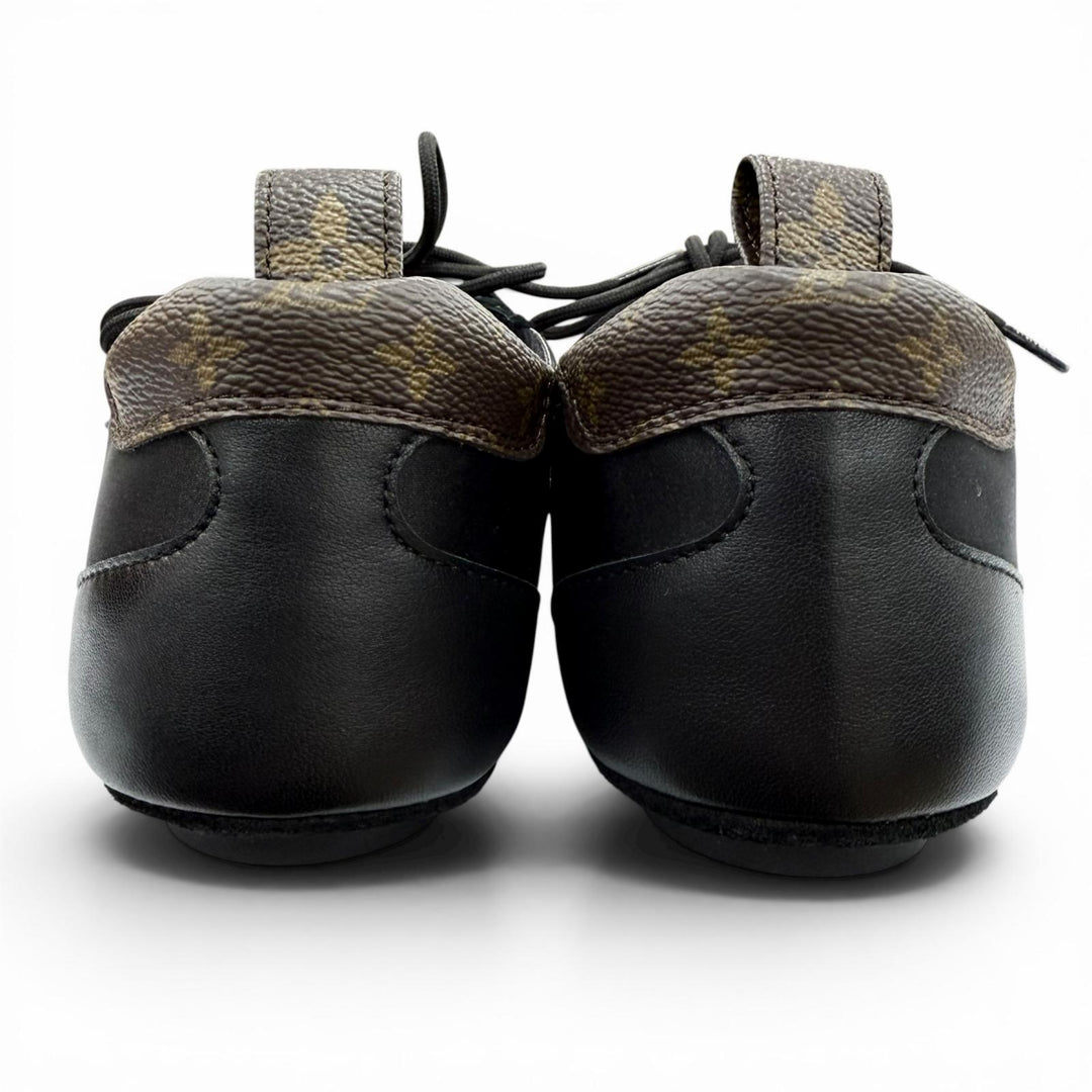 Excellent LOUIS VUITTON Low cut sneakers LV Sneakers Carina Monogram canvas 35