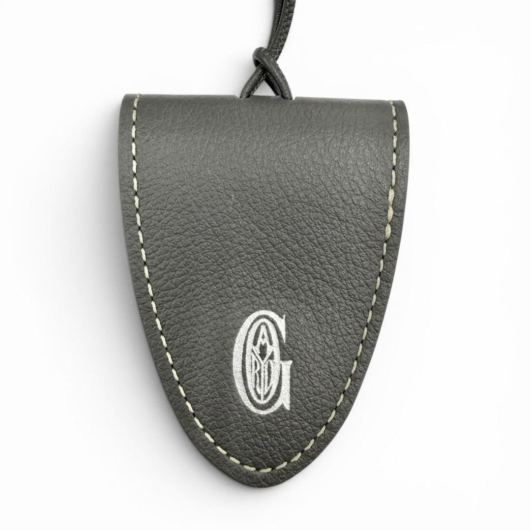 Pristine GOYARD Bag charm Universal Cross Bag Clip Gray leather Women