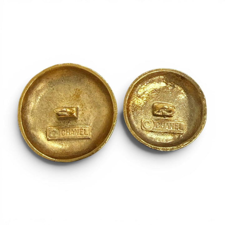 Great CHANEL button COCO Mark Buttons: 6 large, 6 small, total 12 gold Women