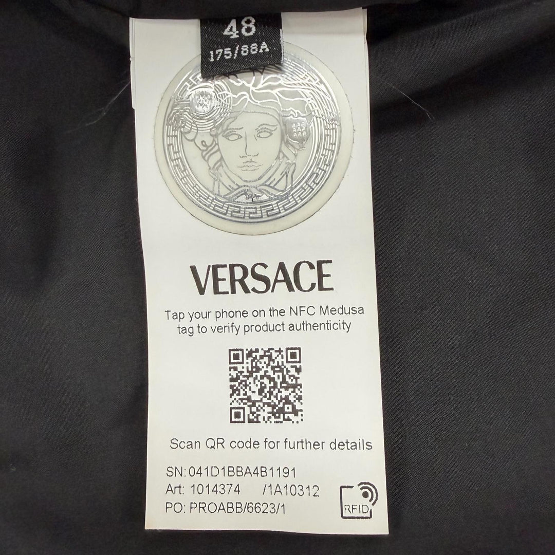 Excellent VERSACE Stajan Embroidered logo, padded black wool mens 48 1014374