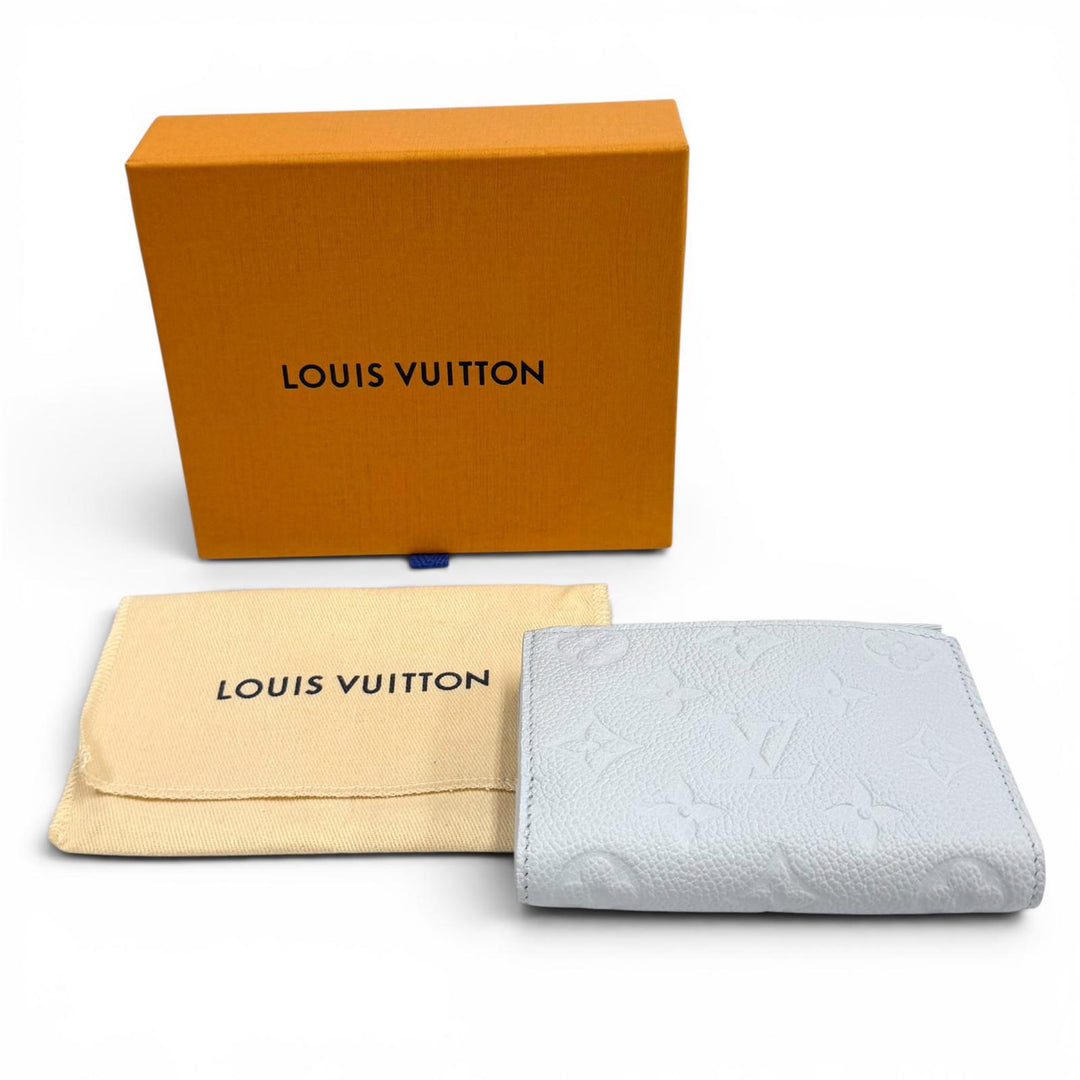 Pristine LOUIS VUITTON Bifold Wallet Portefeuille Lisa Monogram Ann Platt M14654