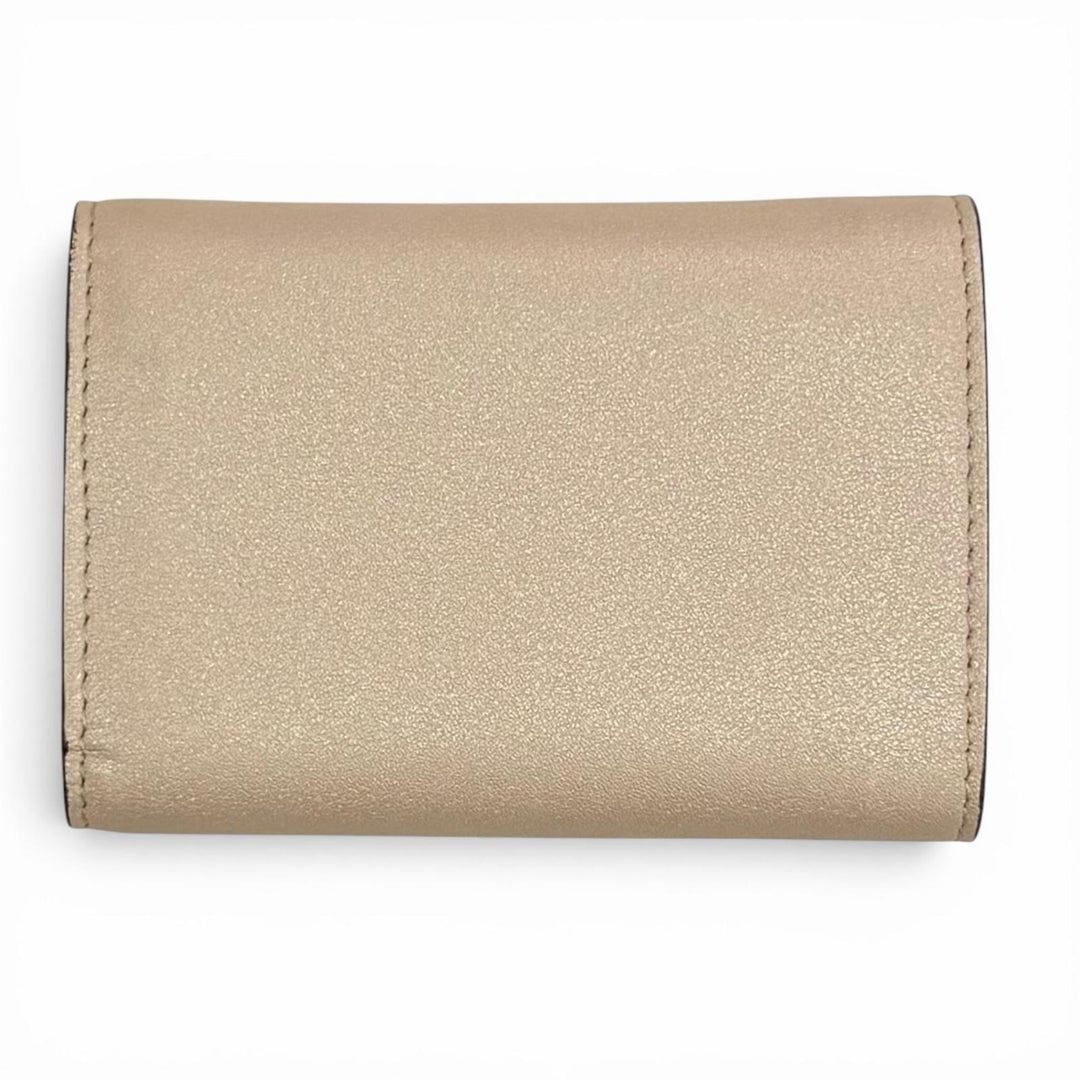 Excellent Christian Louboutin Tri-fold wallet Beige leather Women