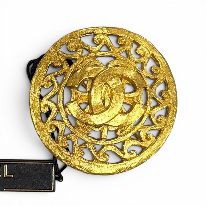 Excellent CHANEL Brooch COCO Mark gold Women 95A
