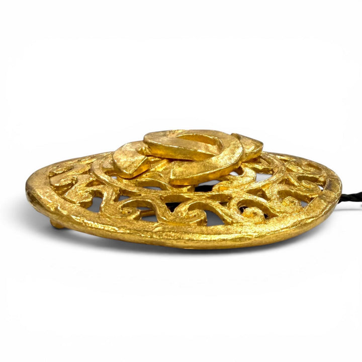 Excellent CHANEL Brooch COCO Mark gold Women 95A