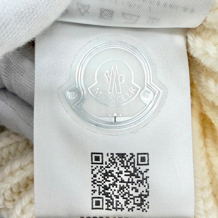 Excellent MONCLER BERRETTO TRICOT Logo patch, knit hat, knit cap, beanie Ivory