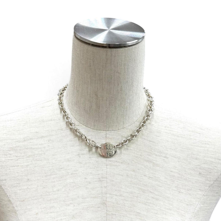 Great TIFFANY&Co. Necklace Return to TIFFANY & Co. oval tag choker Silver 925
