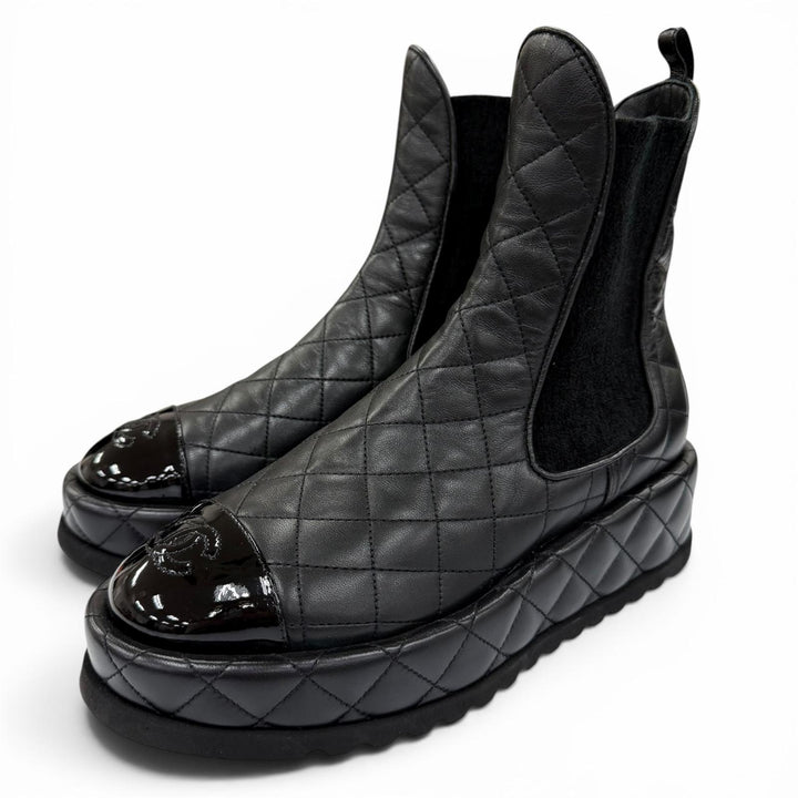 Pristine CHANEL short boots COCO Mark Matelassé Side Gore Boots 36.5 G45190