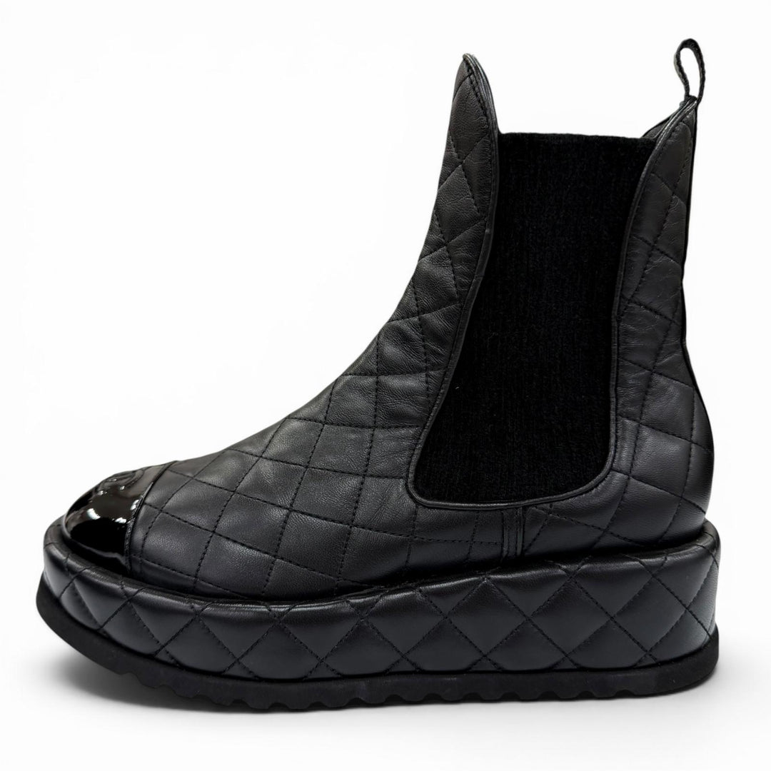 Pristine CHANEL short boots COCO Mark Matelassé Side Gore Boots 36.5 G45190