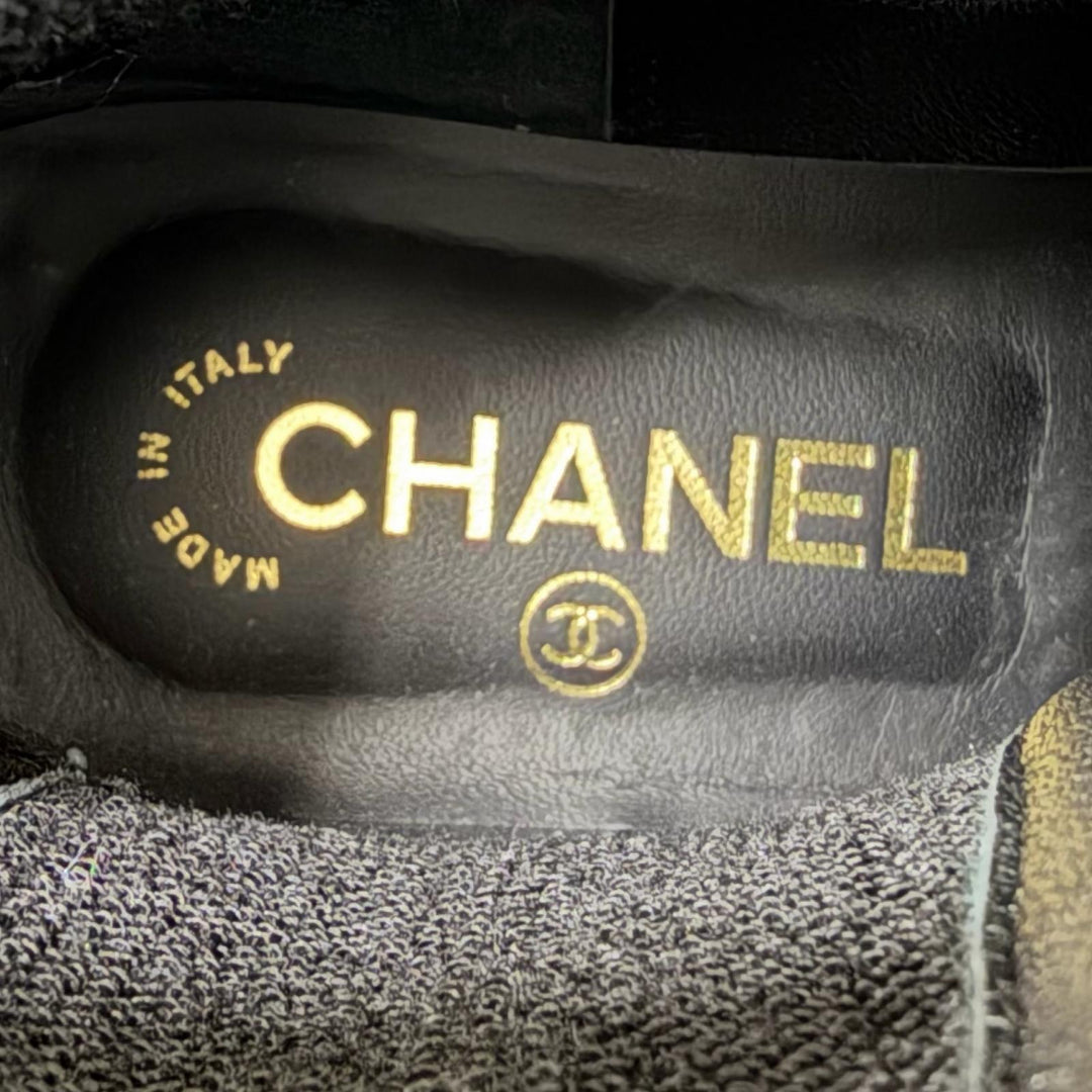 Pristine CHANEL short boots COCO Mark Matelassé Side Gore Boots 36.5 G45190
