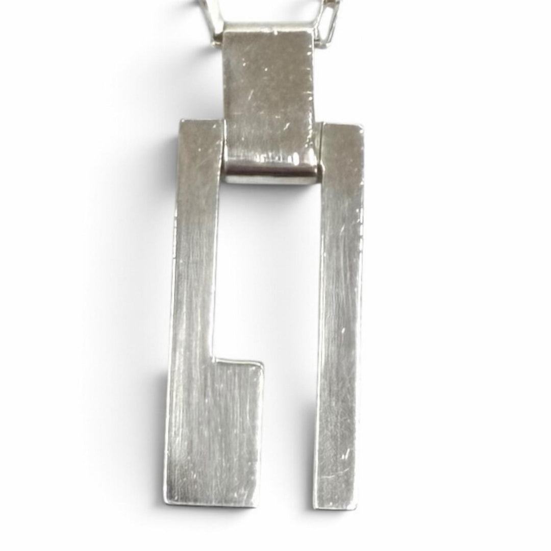 Great GUCCI Necklace GWith logo Chain Silver 925 Women