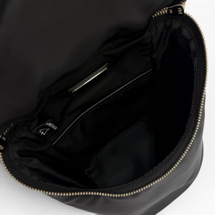 Very Good PRADA Shoulder Bag black Nylon mens 2VH147