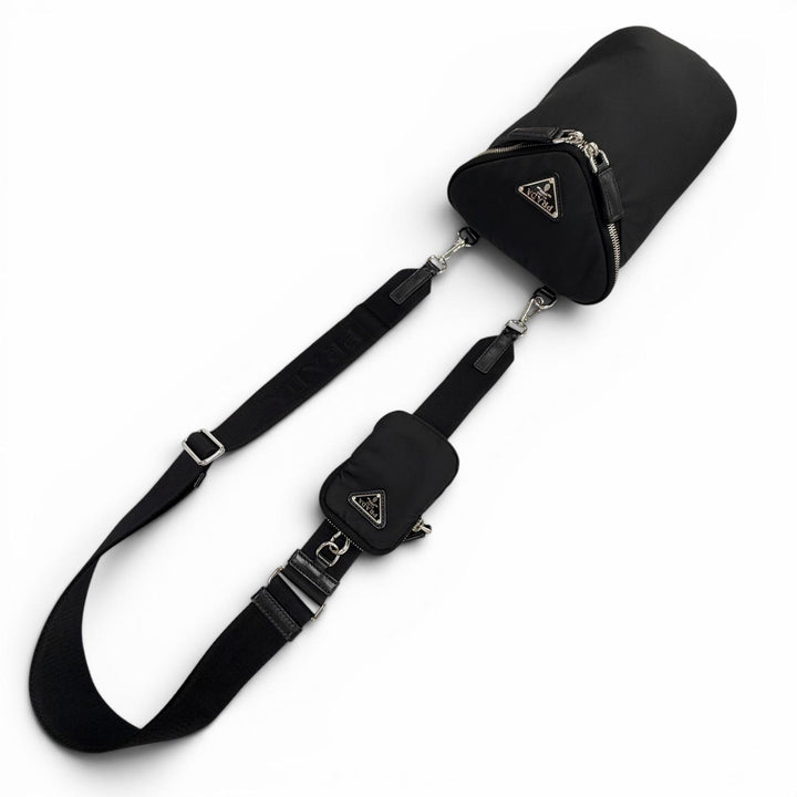 Very Good PRADA Shoulder Bag black Nylon mens 2VH147