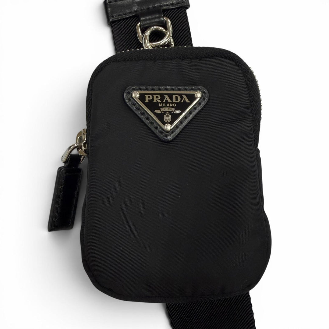 Very Good PRADA Shoulder Bag black Nylon mens 2VH147