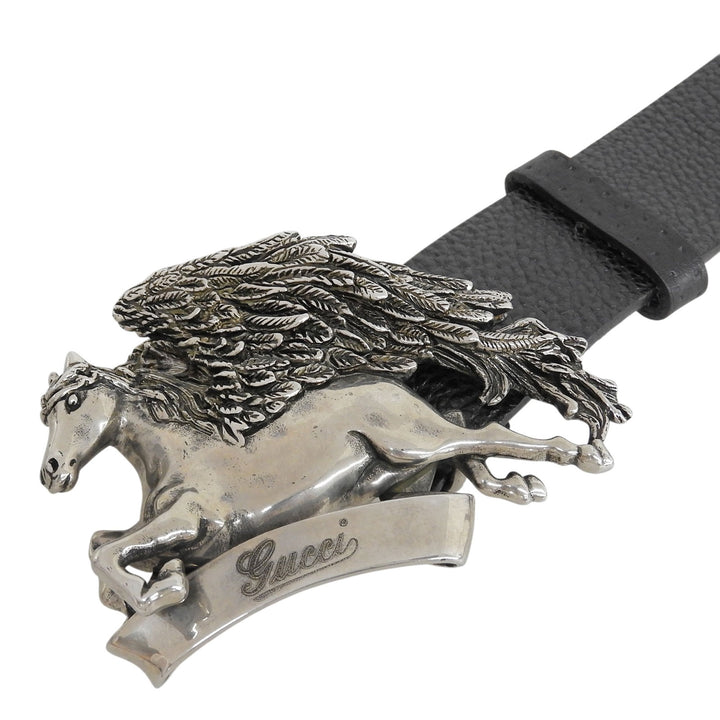 Great GUCCI belt Pegasus Buckle black leather mens 256262