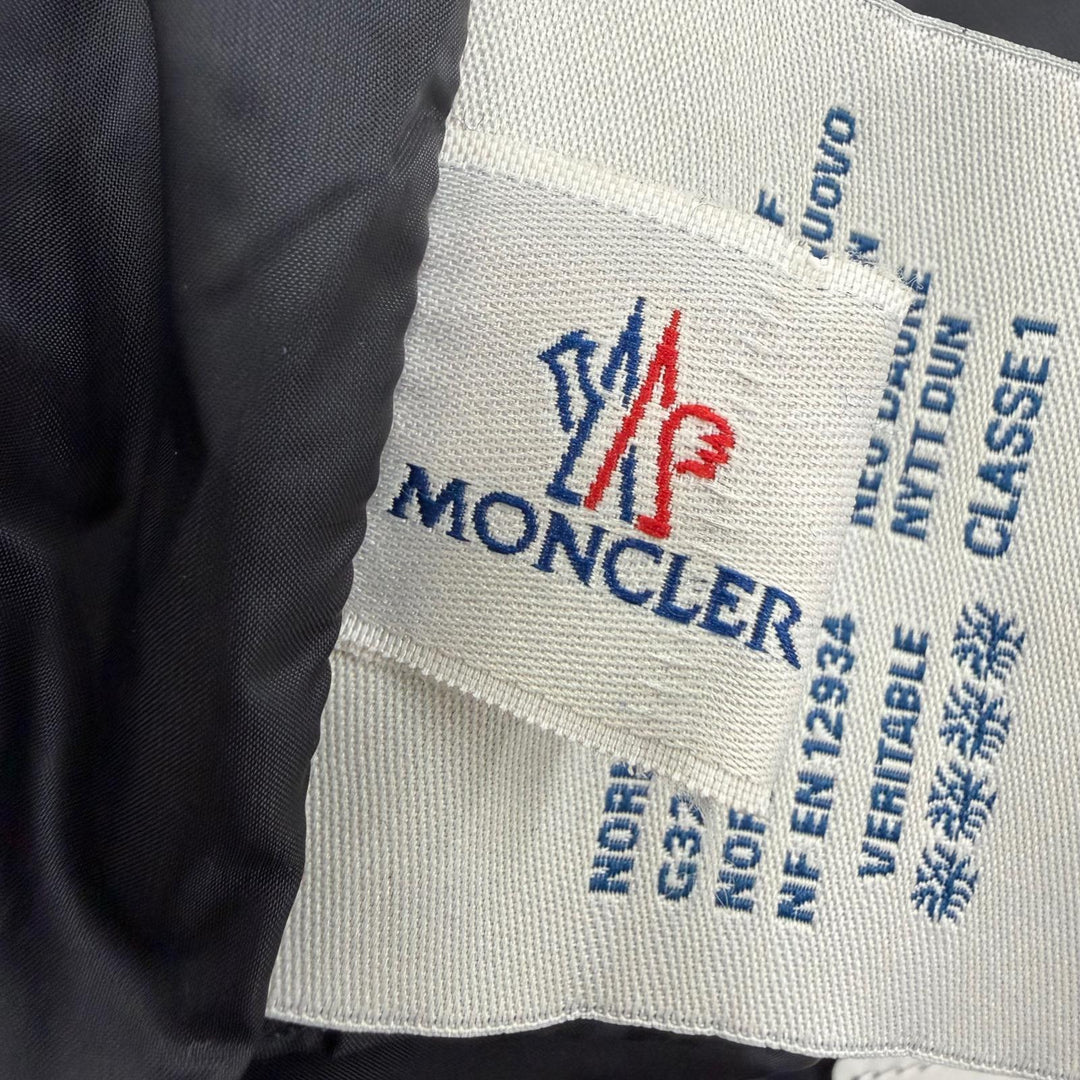 Excellent MONCLER Down jacket BUIS Logo patch and hood ZIP UP Khaki Brown 1