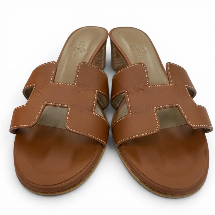 Great HERMES Sandals Oasis Mule gold Calf leather Women 35