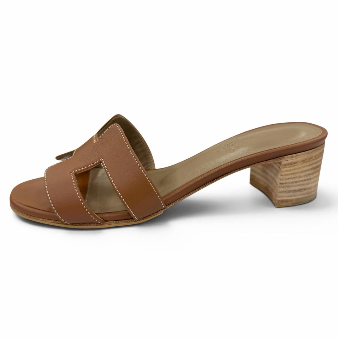 Great HERMES Sandals Oasis Mule gold Calf leather Women 35