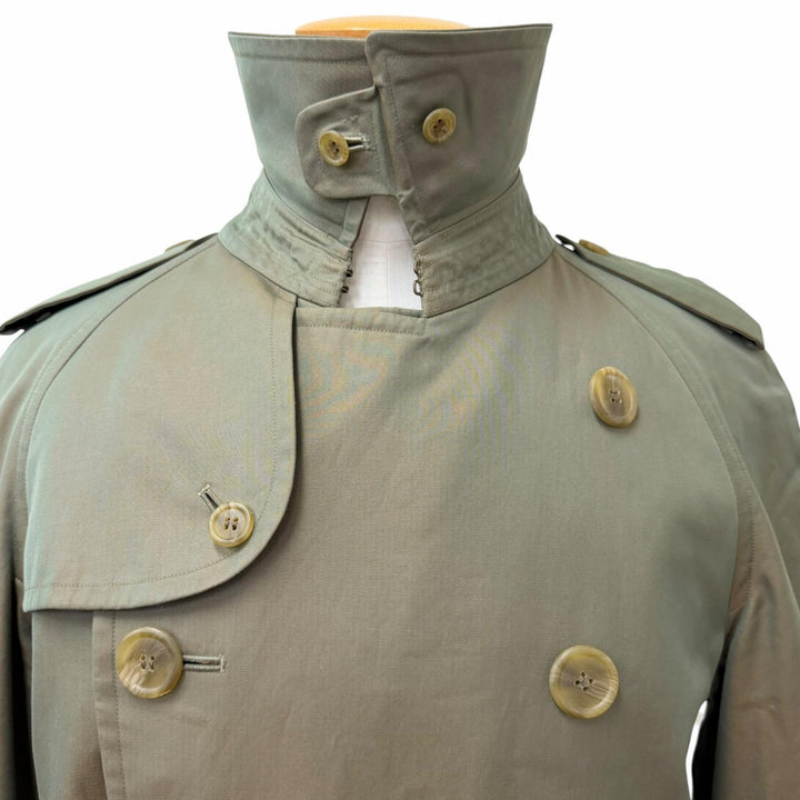 Excellent Burberrys trench coat Nova check pattern
