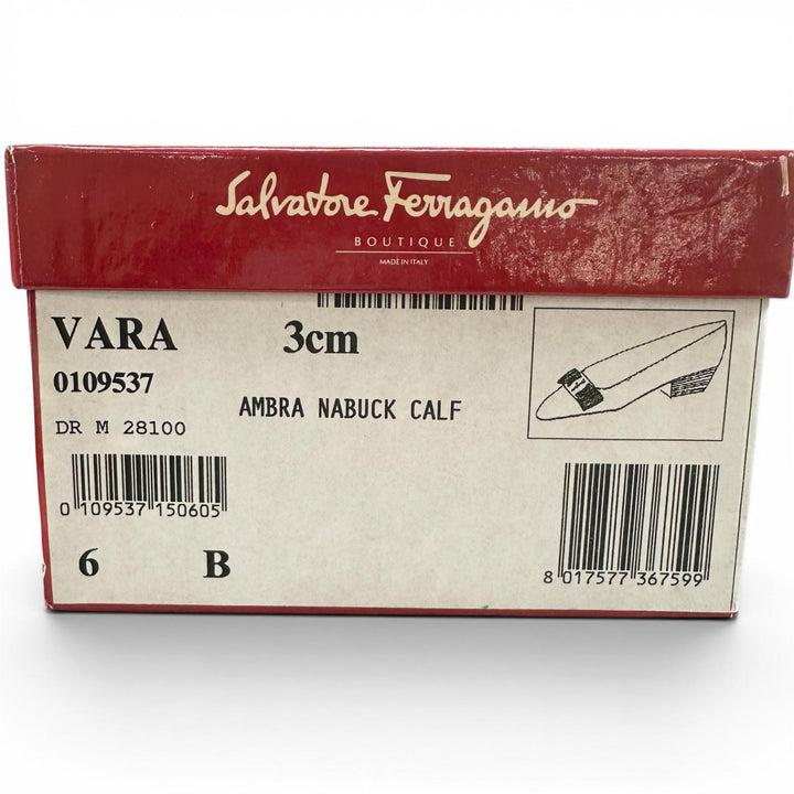 Pristine Salvatore Ferragamo pumps VARA Logo Metal Ribbon Brown Suede leather 6