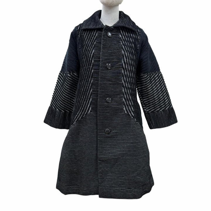Pristine ISSEY MIYAKE coat Pleated Switching Design Black series 2 IM64-FA512