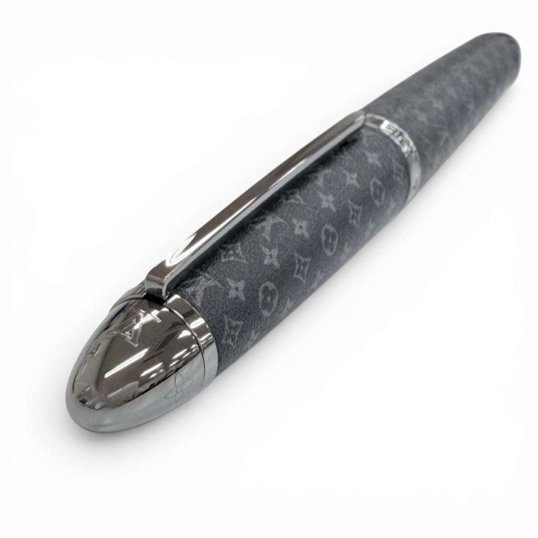 Excellent LOUIS VUITTON Doc Monogram Eclipse Rollerball Pen Current GI1494