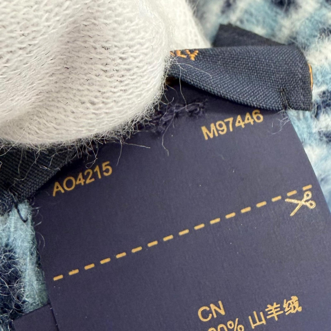 Excellent LOUIS VUITTON Scarf Monogram check scarf Current product Navy M97446